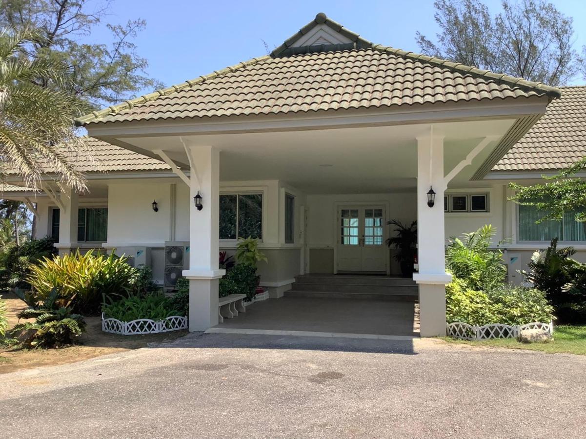 Seapine Beach Golf And Resort Hua Hin Ban Khao Takiap Luaran gambar