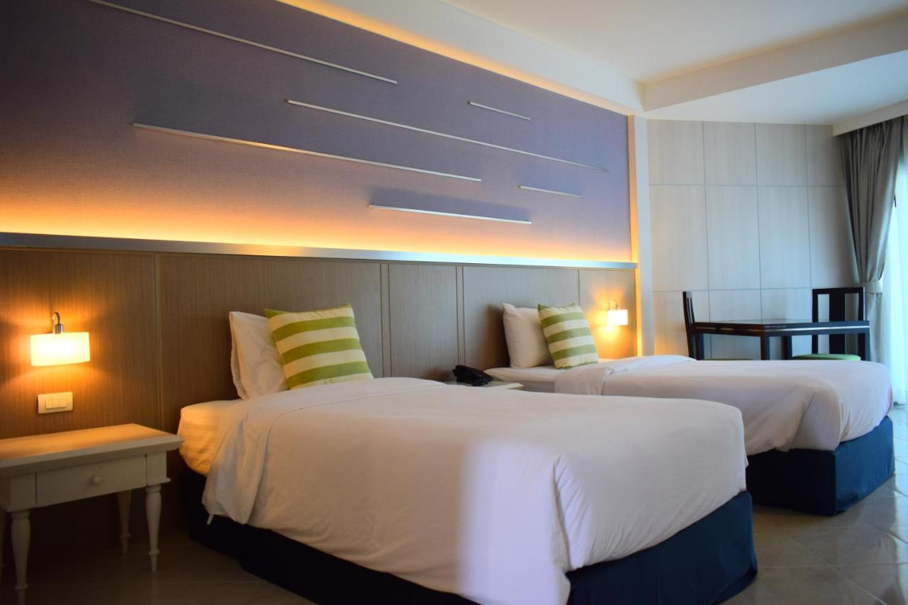 Seapine Beach Golf And Resort Hua Hin Ban Khao Takiap Luaran gambar