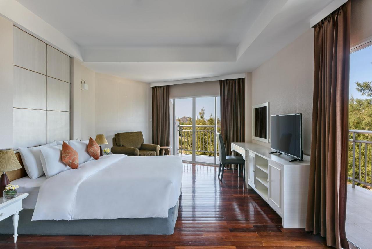 Seapine Beach Golf And Resort Hua Hin Ban Khao Takiap Luaran gambar