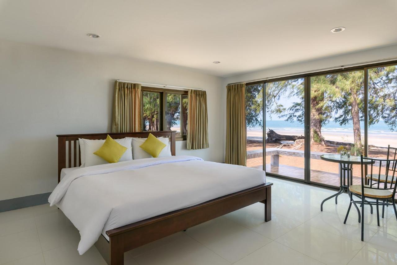 Seapine Beach Golf And Resort Hua Hin Ban Khao Takiap Luaran gambar